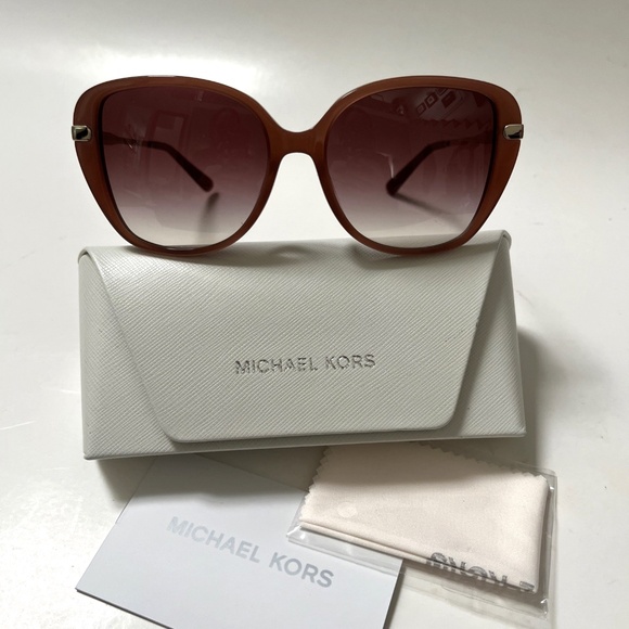 New in Case Original MICHAEL KORS Flatiron Sunglasses Rhinestones Pink MK2185BU - Picture 6 of 10